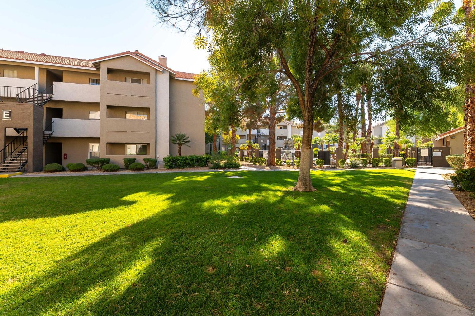 Stylish, Cozy 2Br,2Ba Condo Near Rio, Vegas Luxury Las Vegas Zewnętrze zdjęcie
